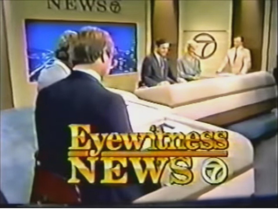 WLS Channel 7 Eyewitness News 10PM open - September 9, 1985.jpg